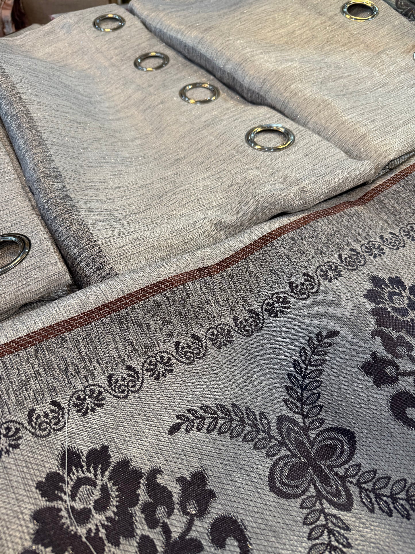 ✨ CURTAINS – LATEST BEAUTIFUL ARTICLE ✨