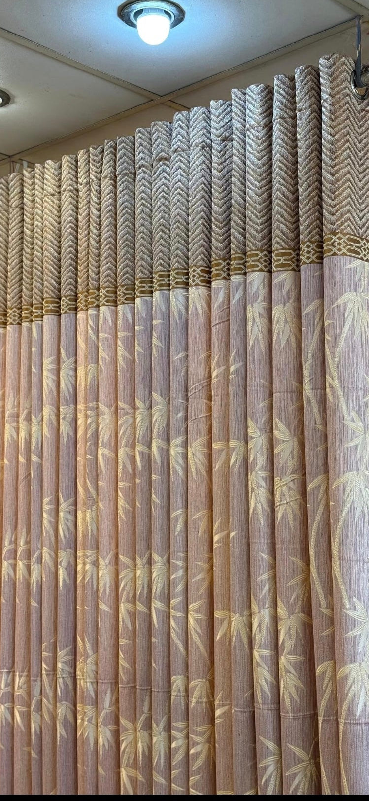 Regular curtains
